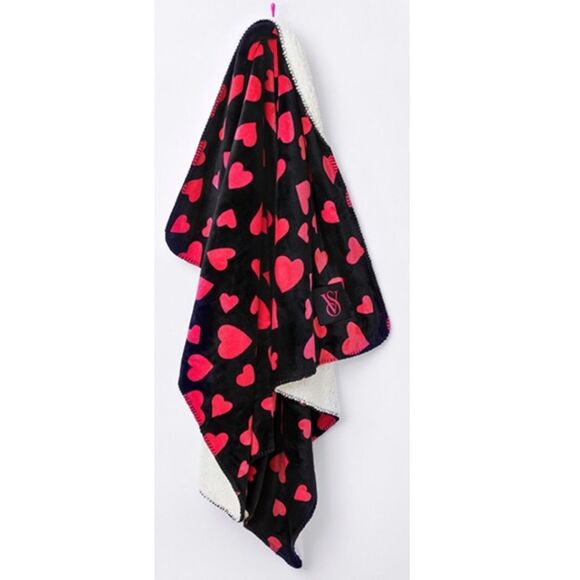 Heart plush blanket - Picture 5 of 8